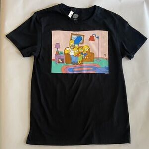 The Simpsons Classic Family On Couch Black T-Shirt Men’s (Small)